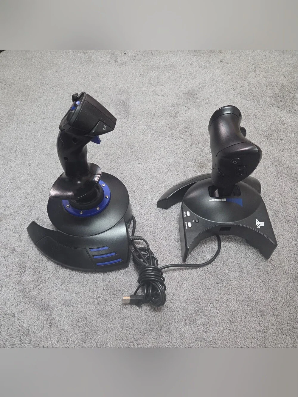 Thrustmaster T.Flight Hotas 4 Flight Stick Wired USB for PS4/PC Black/Blue